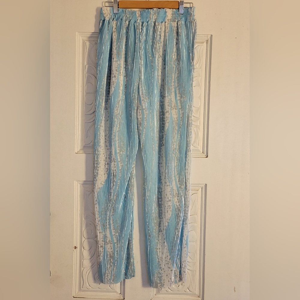 New Incerun Comfy Blue and White Pants Size Small